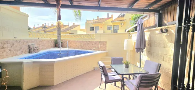 Fantástica casa adosada en zona del Don Miguel - Marbella — 20