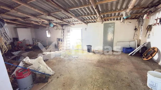 Gran Oportunidad en Cazalla: Fincas con Viviendas, Agua, Luz - foto 5
