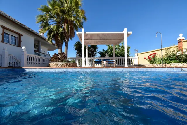 Espectacular chalet de lujo en El Puntal — 7