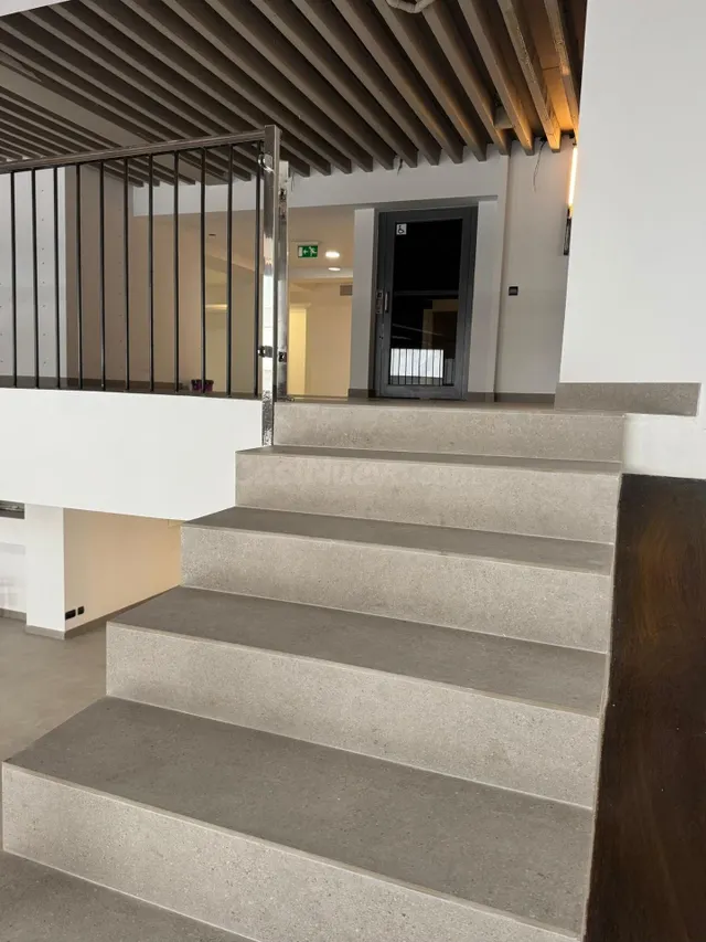 Local comercial 330m² en alquiler - Alameda San Antón - foto 4