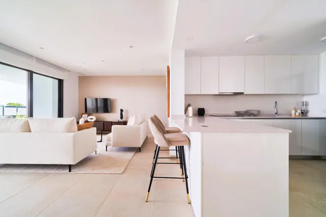 NUEVA PROMOCIÓN DE 60 APARTAMENTOS DE LUJO EN EL HGUERÓN — 6