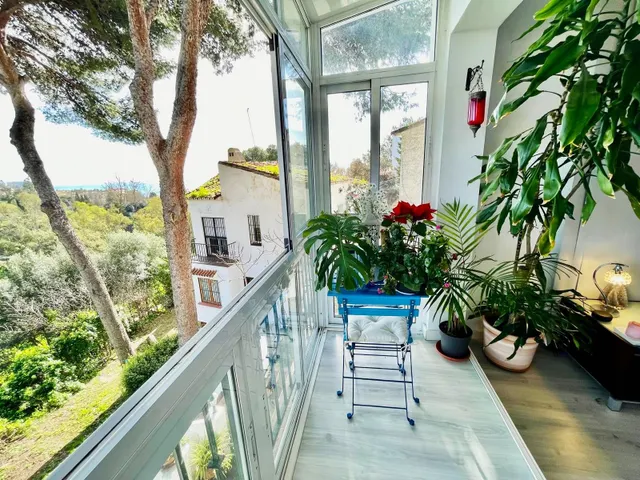 Casa de dos dormtorios con vistas al mar ya la montaña en Be - foto 2