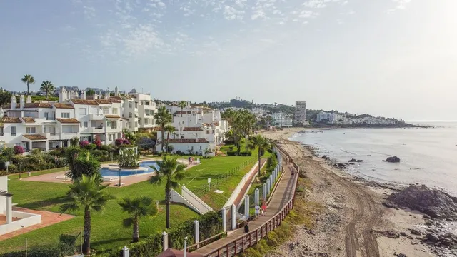 Apartamento 2 habitaciones 113m² en venta - Sitio de Calahonda — 24