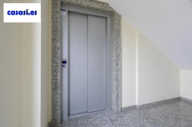 Ático en venta en La Zubia — 25