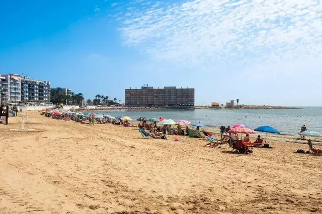 Fantastico apartamento con piscina comunitaria, idoneo como vacacional — 32