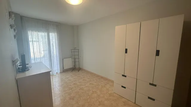 PISO CON GRAN TERRAZA - CASTELLDEFELS - CENTRO — 24