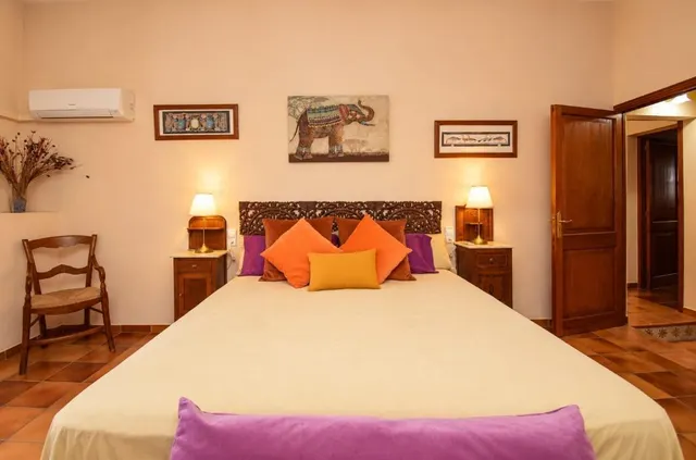Finca rústica con vivienda en Inca — 23