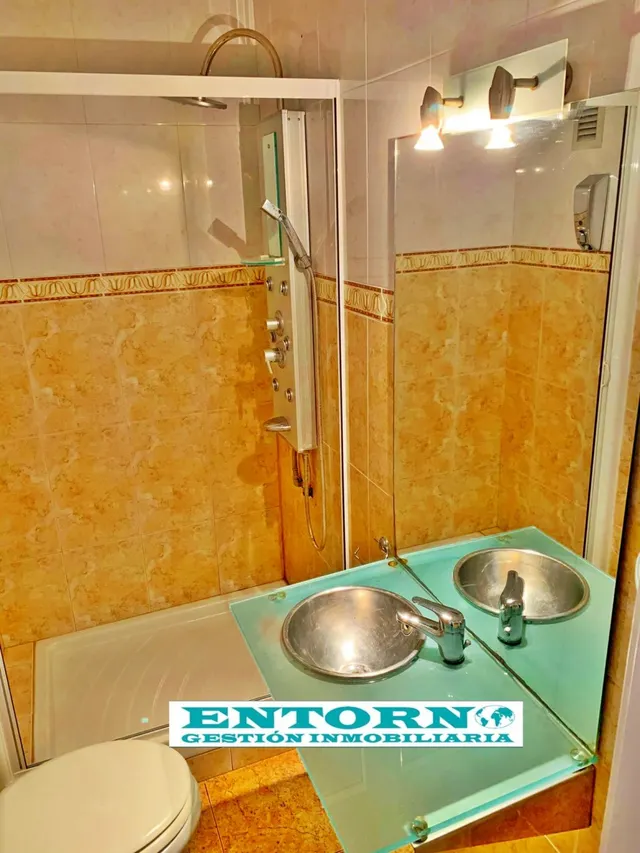 ¡¡¡ PISO CERCA DE LA RAMBLA, TOTALMENTE REFORMADO.!!! — 16