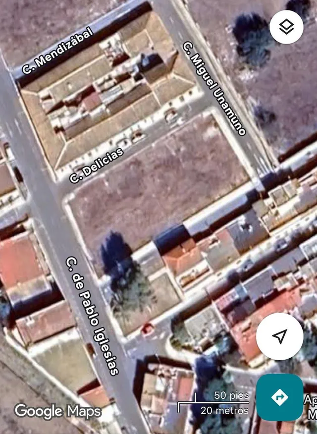 Parcela urbana en esquina de 1.154 m2 en La Unión – Ideal pa - foto 2