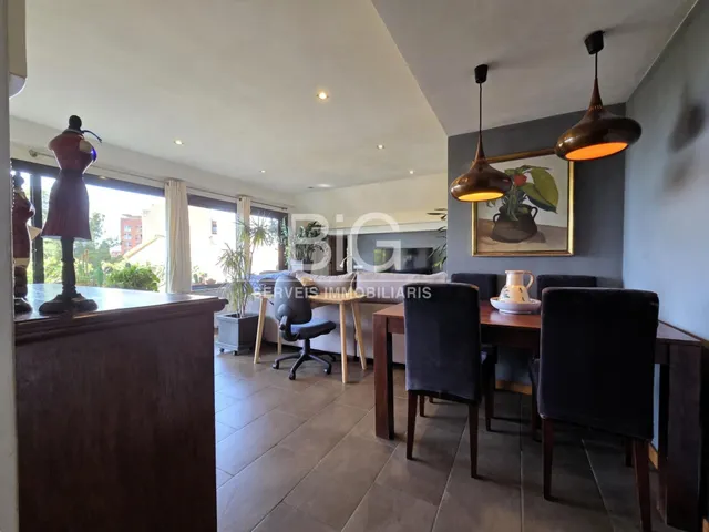 Espectacular casa con jardín y piscina privada en la ciudad de mataro — 17