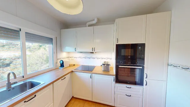 Chalet con placas solares en  zona las gaviotas — 34