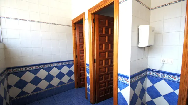 VENTA DE RESTAURANTE EN AUTOVIA ALICANTE-MADRID — 22