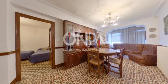 OPORTUNIDAD Edificio de 5 Plantas en Salàs del Pallars - foto 3