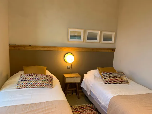 se alquila apartamento de 2 dormitorio 2 baños,  parking incluido con vistas al mar — 10
