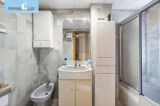 VIVIENDA con encanto en PALACIO DE DEPORTES — 24
