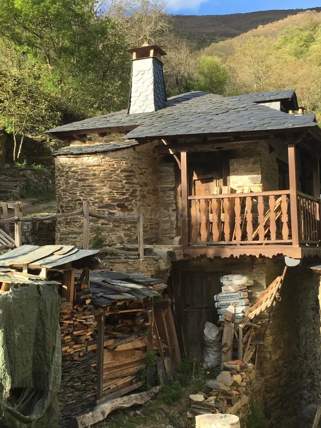UNA CASA CON ALMA EN PLENA NATURALEZA DEL VALLE DE COMPLUDO — 3