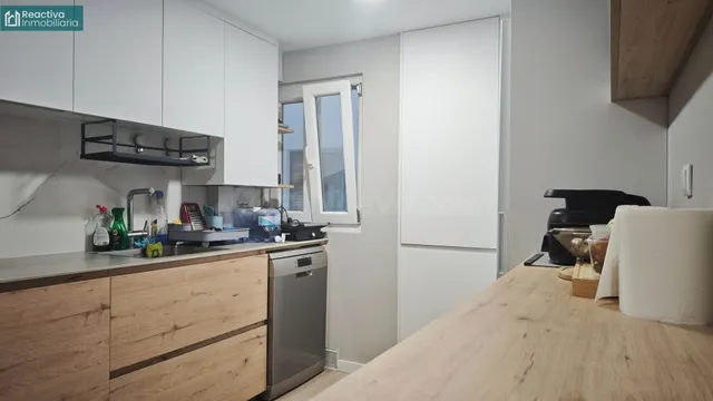 Piso de TRES DORMITORIOS en Venta en Fernando III el Santo. - foto 5