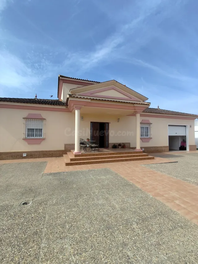 Exclusivo Chalet Independiente en Las Almenas, Tomares - Sev - foto 2