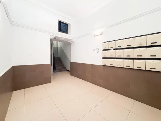 Alquiler en el corazon de ruzafa, 2 habitaciones, 1 baño — 12