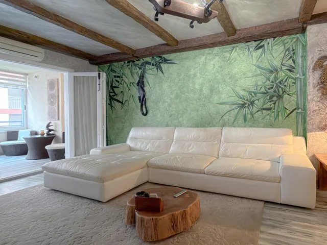 Acequion! Impresionante apartamento reformado con diseño vanguardista y toques rústicos + Enorme terraza con vistas laterales al mar y piscina comunitaria (150 mts playa) — 7