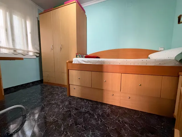 Último piso de 4 dormitorios con balcón — 43