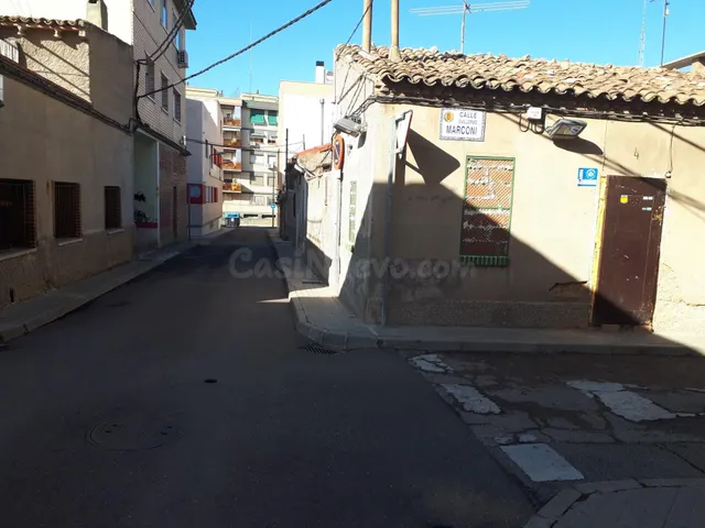 PARCELA CALLE PILAR ARANDA — 2
