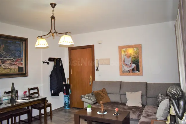 APARTAMENTO REFORMADO EN EL CENTRO DE COIN — 4