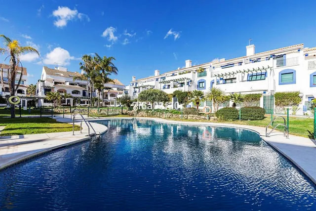 Adosado 4 habitaciones 361m² en venta - Marbella — 2