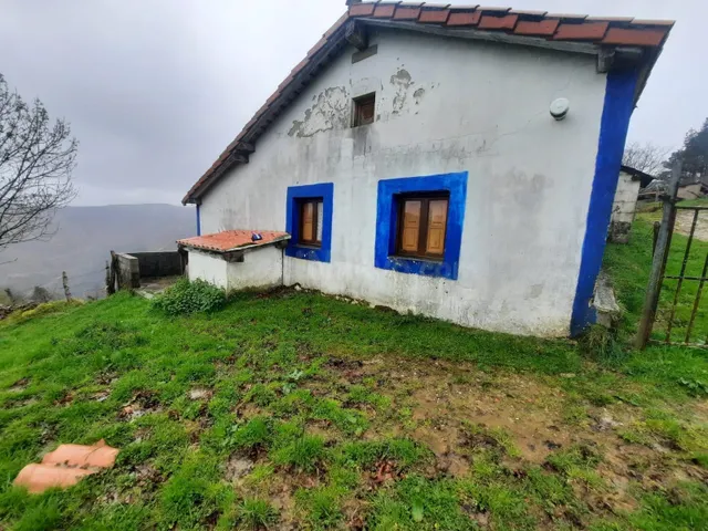 COMPLEJO DE 6 CABAÑAS Y 8 hectáreas EN SAN PEDRO DEL ROMERAL - foto 2