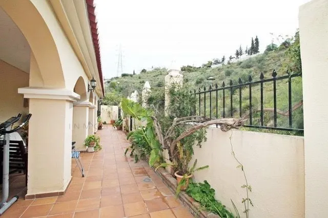 Chalet 5 habitaciones 219m² en venta - Puerto de la Torre - foto 2