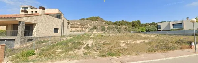 Terreno urbanizable 4 habitaciones en venta - Teuleria