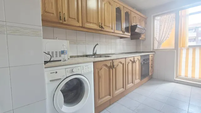PISO VENTA SALAMANCA. Urbis te ofrece un piso en venta en Ga - foto 2