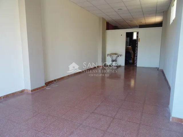 ASPE LOCAL COMERCIAL SEMINUEVO EN VENTA Y ALQUILER — 11