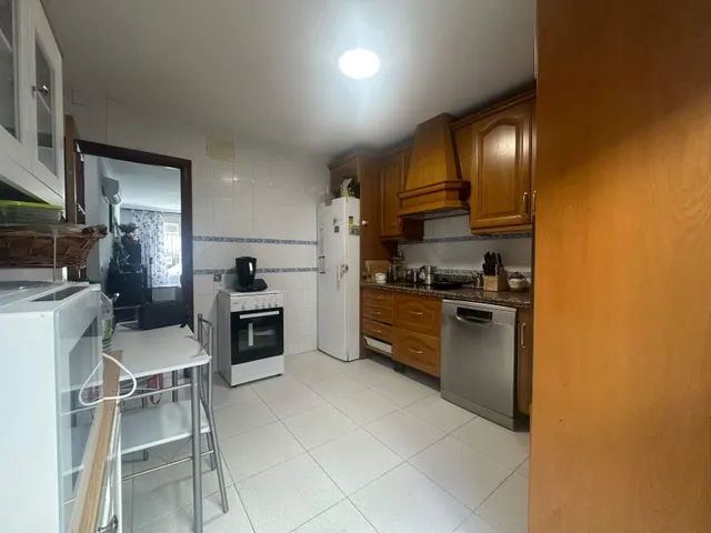 Casa adosada de 2 plantas + ático del 2001 — 12