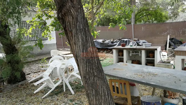 SE VENDE CASA CON TERRENO DE MÁS DE 3000 MTS EN LA URB. OJOS DE SAN JORGE JUNTO A LOS PRADOS — 48