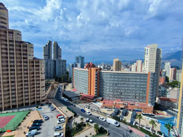 Gran piso de 2 dorm. en urbanización de lujo Torre Lugano en el Rincón de Loix - www.inmobiliarialesdunes.com — 13