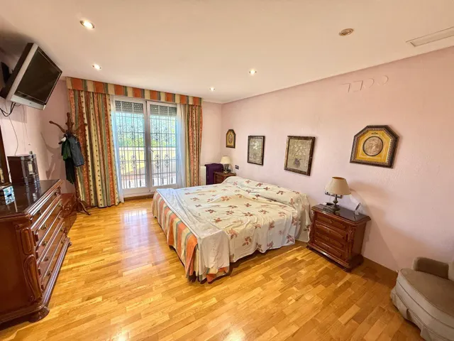 MARAVILLOSO CHALET EN MAITINO — 9