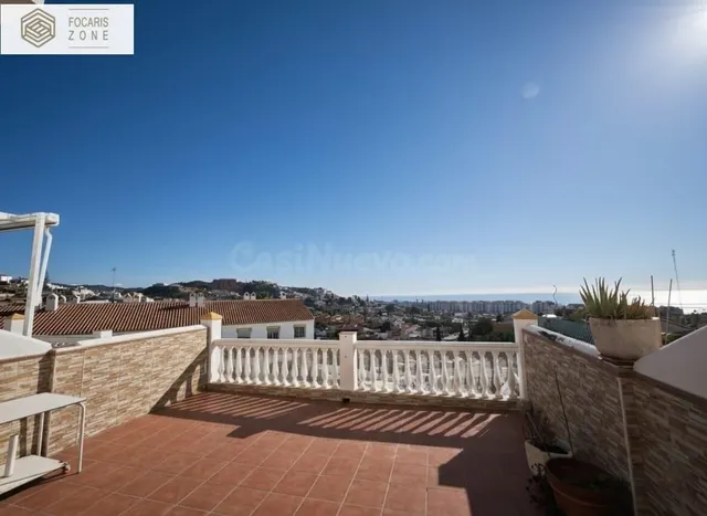 PRECIOSO CHALET CON VISTAS AL MAR EN RINCÓN DE LA VICTORIA — 15
