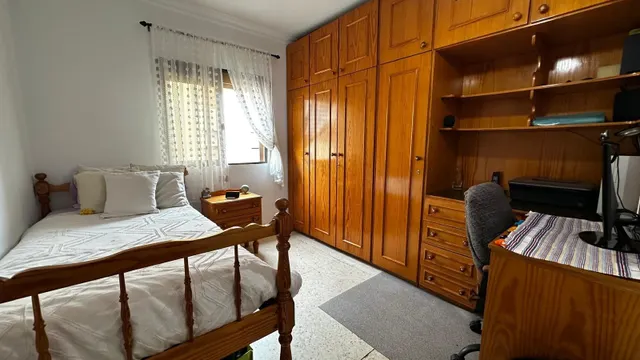 Amplia vivienda de 3 dormitorios en el corazón de San Fernando — 20
