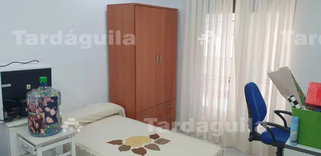 VIVIENDA DE 180 M2 EN LA PLAZA OESTE — 7