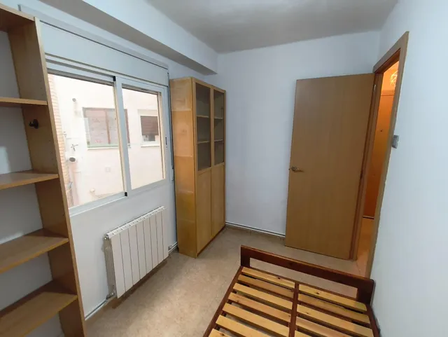 Piso de 53m2 útiles. Distribuido en dos dormitorios, salón, cocina y baño — 20