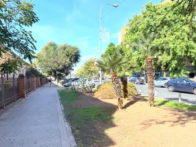 Plaza de garaje en venta junto a Buhaira y juzgados, ideal inversión — 5