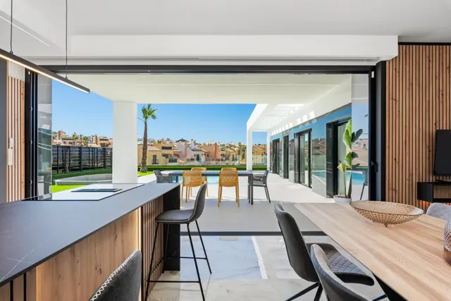 Villa con piscina privada y solárium de 150 m2 en La Finca Golf, Algorfa — 11