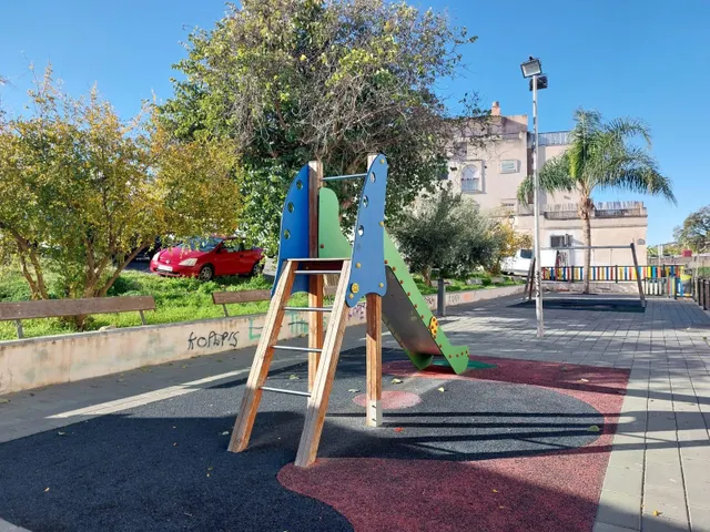 Amplio Piso en Venta en el Corazón de Salobreña — 28