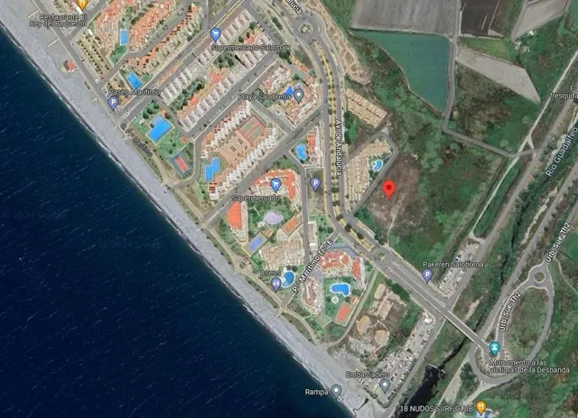TERRENO URBANO  EN SALOBREÑA PLAYA — 2