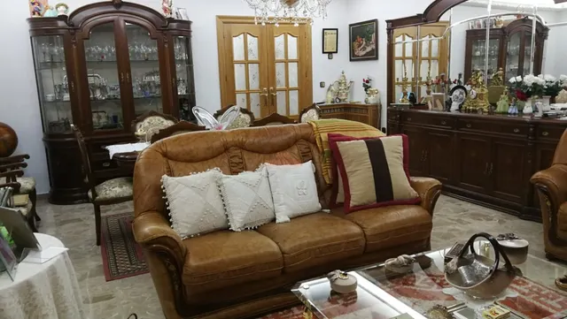 SORPRENDENTE...SE VENDE CASA DE LUJO INDEPENDIENTE, CON LOCAL, A 3 MINUTOS DEL CENTRO DE ALBACETE — 6