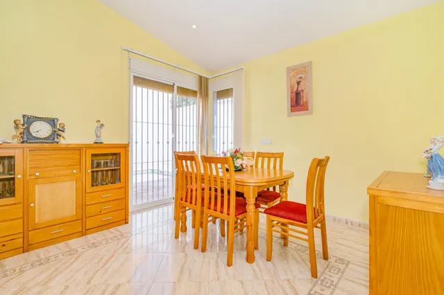 ¡Espectacular Chalet en Tocon, Illora con piscina privada! — 5
