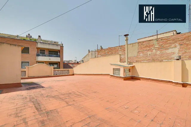 Casa 4 habitaciones 263m² en venta - Centre — 18