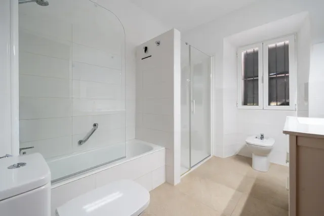 Casa rústica situada en Establiments. — 21