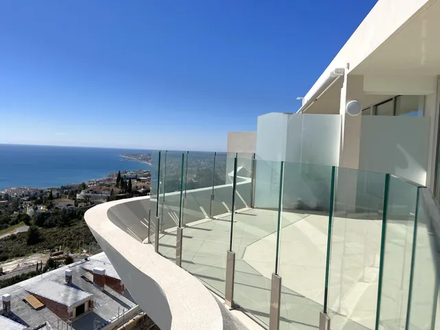 *** IMPRESIONANTE ATICO NUEVO LISTO PARA ENTRAR, EN LA PARCELA CON MEJORES VISTAS DE BENALMADENA !!! — 7